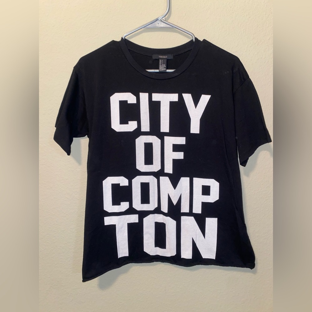 Black graphic t shirt